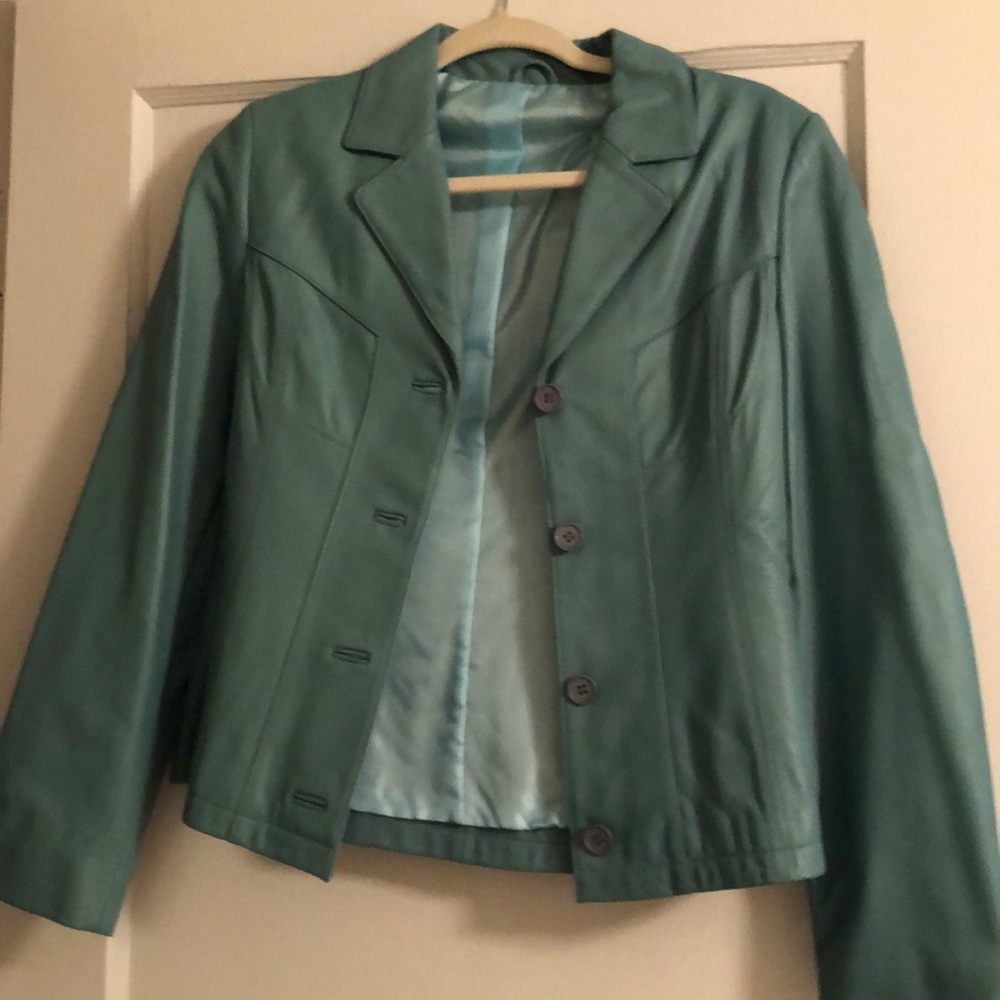 Leather jacket, new, never worn.